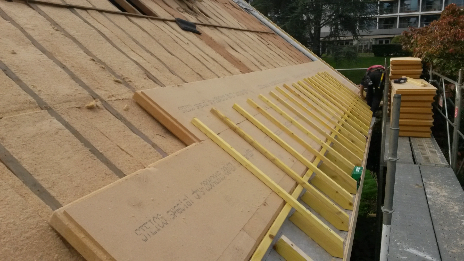 Isolation de toiture et sarking en Ile-de-France